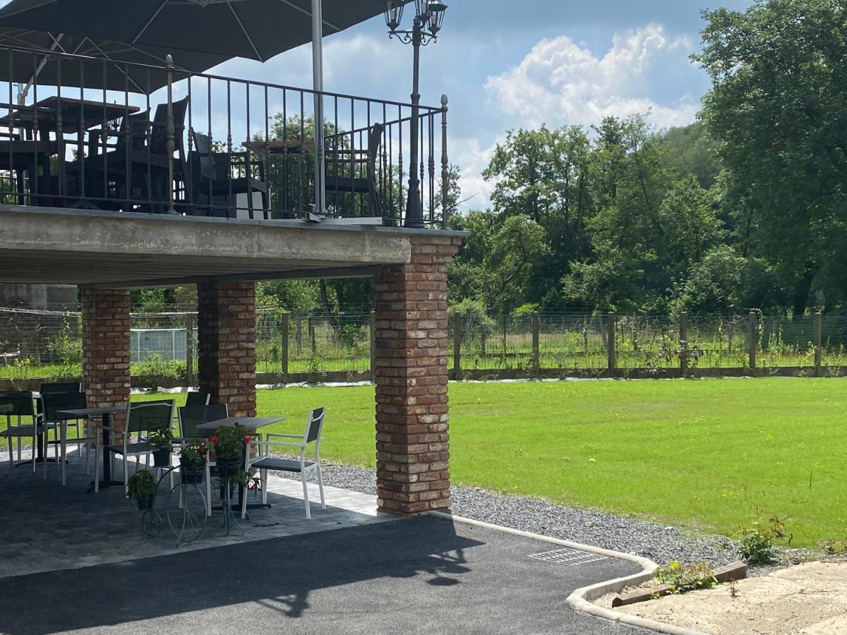 Le Point De Chute Bed & Breakfast Les Hautes-Rivieres Luaran gambar