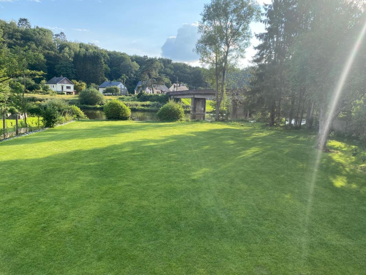 Le Point De Chute Bed & Breakfast Les Hautes-Rivieres Luaran gambar
